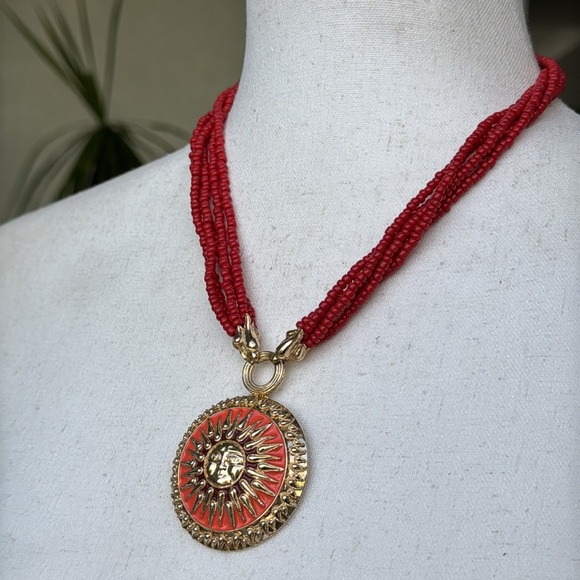 Vintage and RARE Bob Mackie sun goddess pendant necklace. - Picture 2 of 7